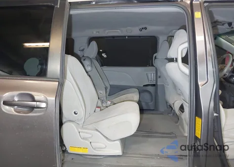 2011 Toyota Sienna Le V6 from USA, damaged, VIN 5TDKK3DCXBS106254